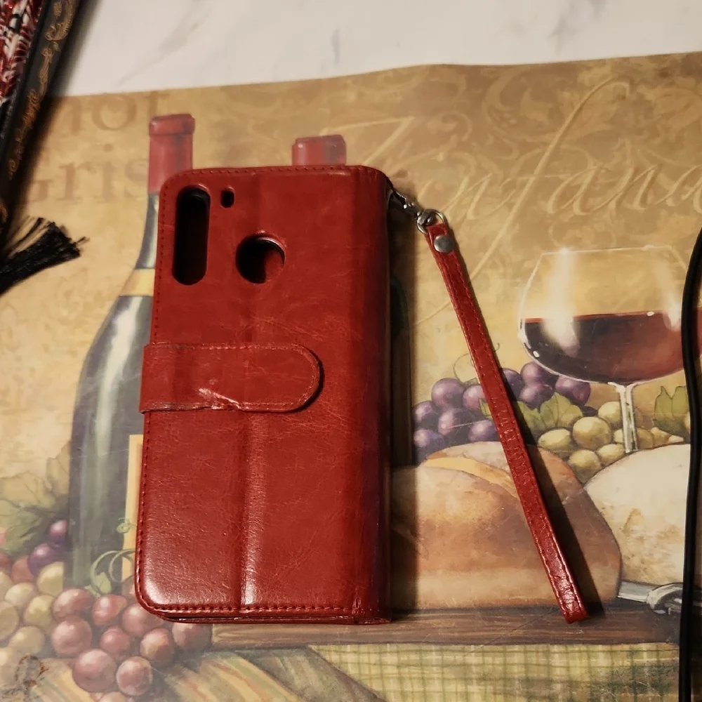 Red Leather Phone Wallet Case - Picture 3 of 4